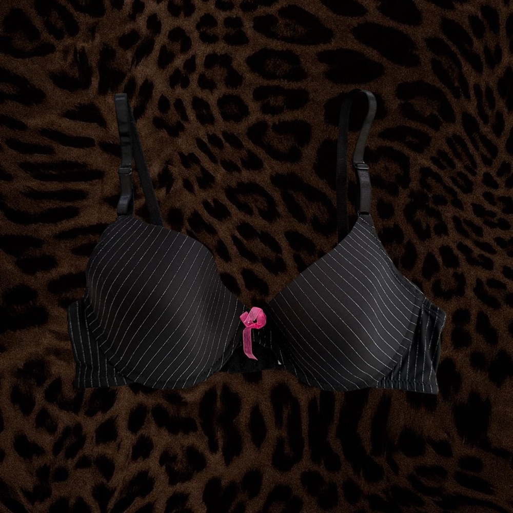 Vintage Y2K Dollhouse Shimmery Pinstripe Bra
